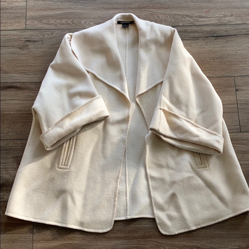 Ellen Tracy- Wool Coat- size large